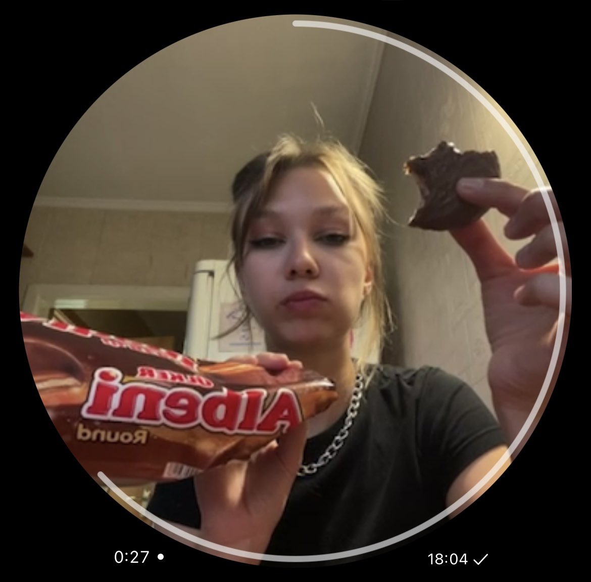 lovokla's tweet photo. я ежедневно по приезду в кз: https://t.co/woo8ZmUZDL