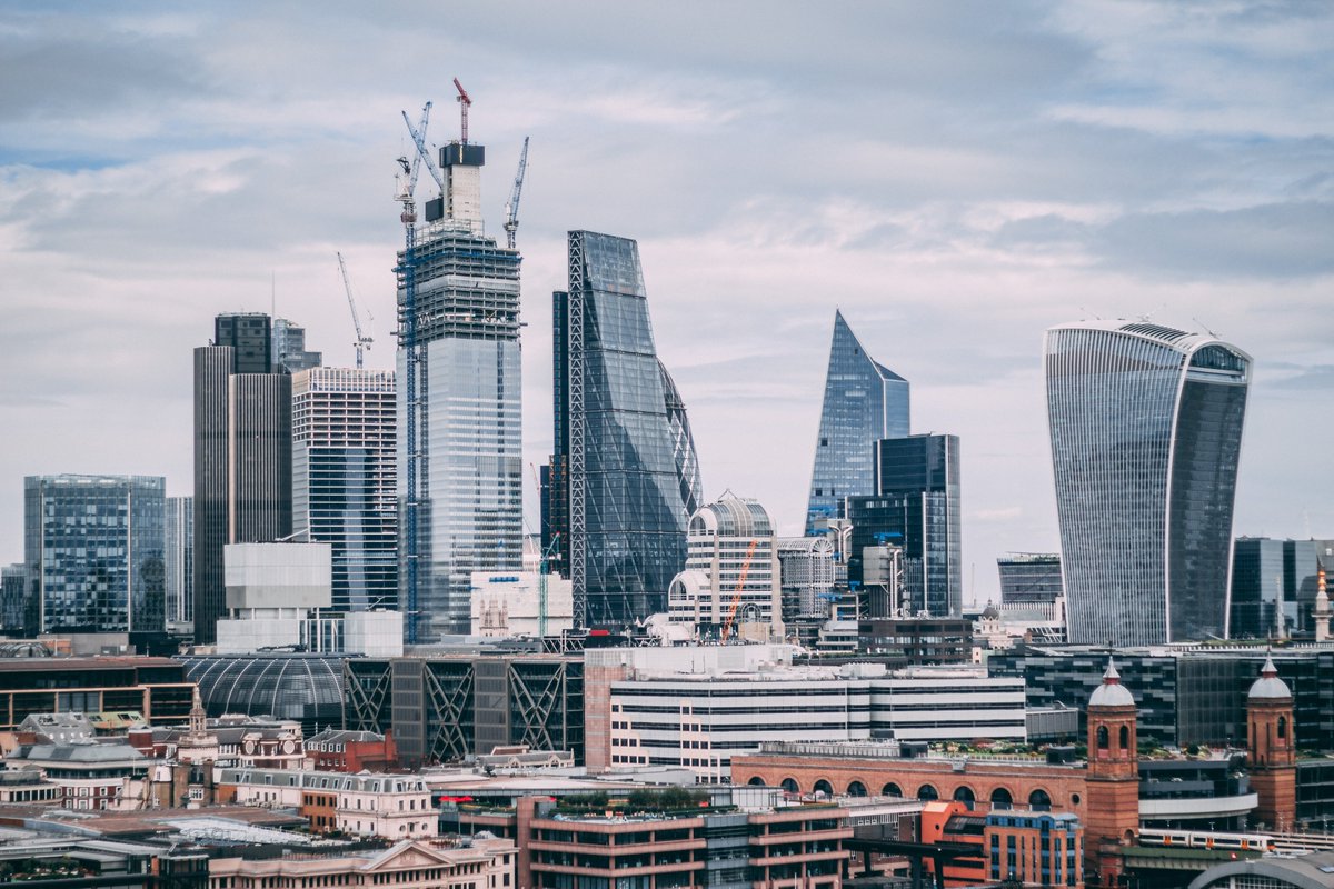 🏙️ Join us at London Property Lunch - November Edition! 🍽️ ✨ VIP lunch & engaging panel 🔮 Explore Landsec's £500m Broad Street scheme 🌱 Sustainability & digitization 🌐 AI & tech insights Don't miss out! Register here: built-environment-networking.com/event/london-p…