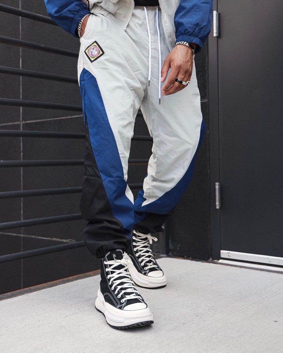 YSM_23's tweet photo. REASON×NLBM NYLON SET UP
こちらも同時リリース‼️
ニグロリーグGRAYSとのコラボ👍 SET UP販売となります💯
#ysm23 #reasonnyc https://t.co/H0iM7S8rGL