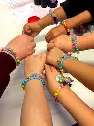 AirdrieAcadFam's tweet photo. Calling all @AirdrieAcademy Parents and Carers. Come along tonight to our parent club and take part in the first of two jewellery making workshops - no skill required 🙂
Meet us at reception at 6.30pm.
Creche available. https://t.co/KXoo3Vj8mj