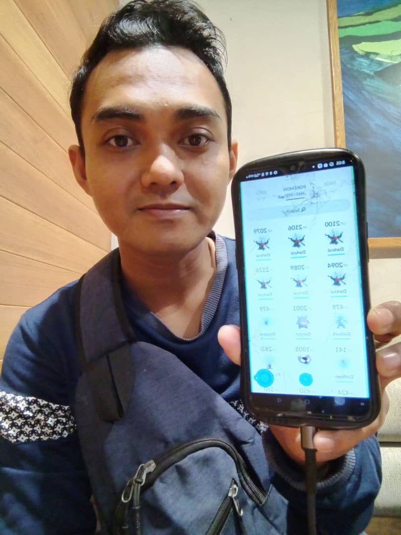 Dachril_L's tweet photo. Thanks to everyone who joining in remotely with me when I host 6 dinner raid this evening.
Almost complete the Master ball quest and managed to caught all 6 Darkrai.
#PokemonGO
#pokemongosabah
#pokemongoMalaysia
#DinnerRaid
#Darkrai https://t.co/CGNimgnuCn