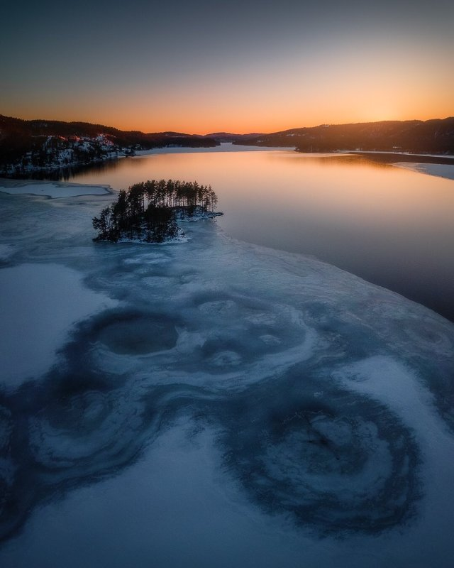 Good evening friends!🌆🧡The Starry Evening Vegårshei, Norway