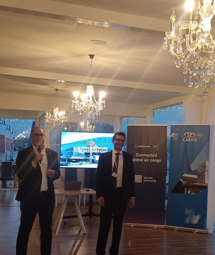 cargo.one (@cargo_one_) on Twitter photo Celebrando insieme agli spedizionieri d’Italia! 🇮🇹💪 Dozens of the best #freightforwarders in MXP and the region joined us and <a href="/ITAAirways/">ITA Airways</a> Cargo for shared best practices, networking and sparkling conversations. Discover cargo.one today: cargo.one/sign-up/ita?ut… Celebrando insieme agli spedizionieri d’Italia! 🇮🇹💪 Dozens of the best #freightforwarders in MXP and the region joined us and <a href="/ITAAirways/">ITA Airways</a> Cargo for shared best practices, networking and sparkling conversations. Discover cargo.one today: cargo.one/sign-up/ita?ut…