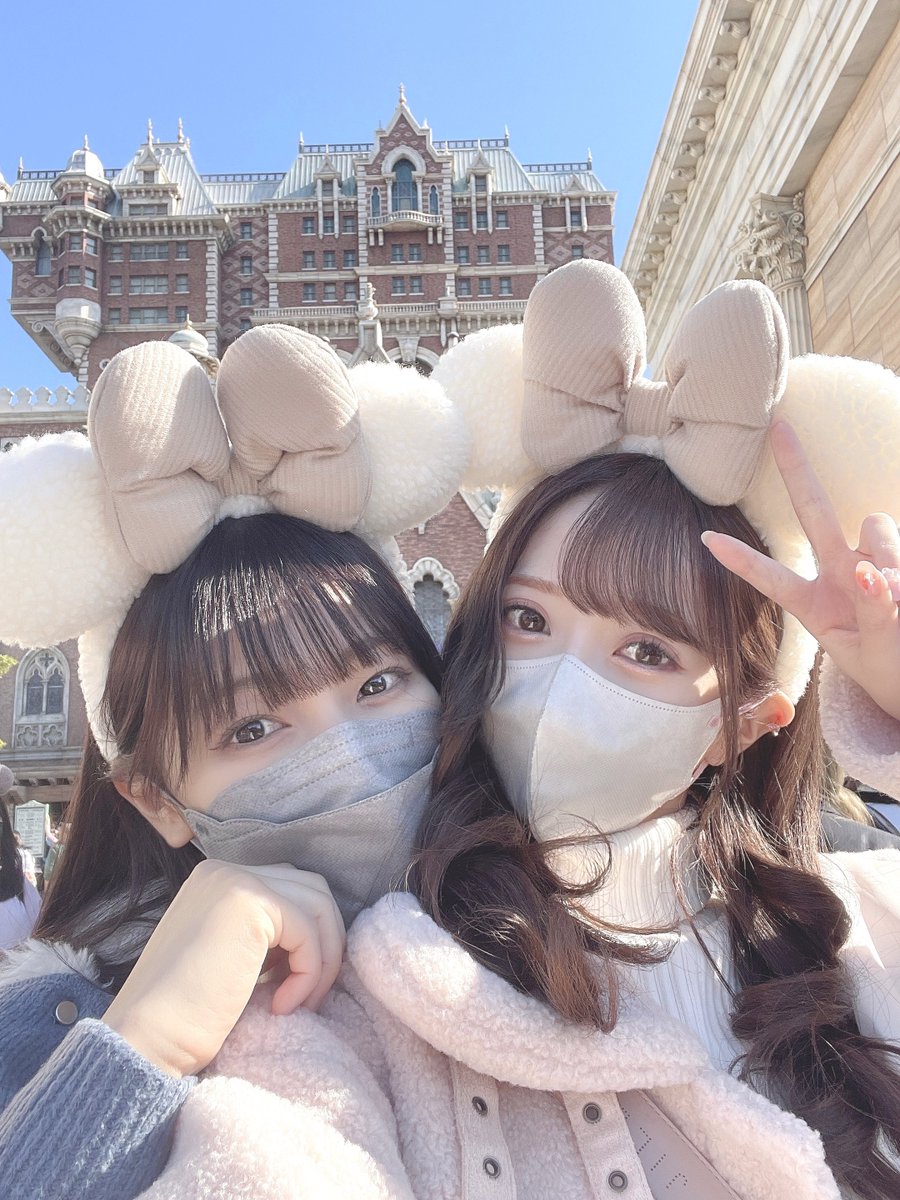 24歳のお誕生日おめでとう🦋🌹 もえちゃんの魅力って語りきれないよね