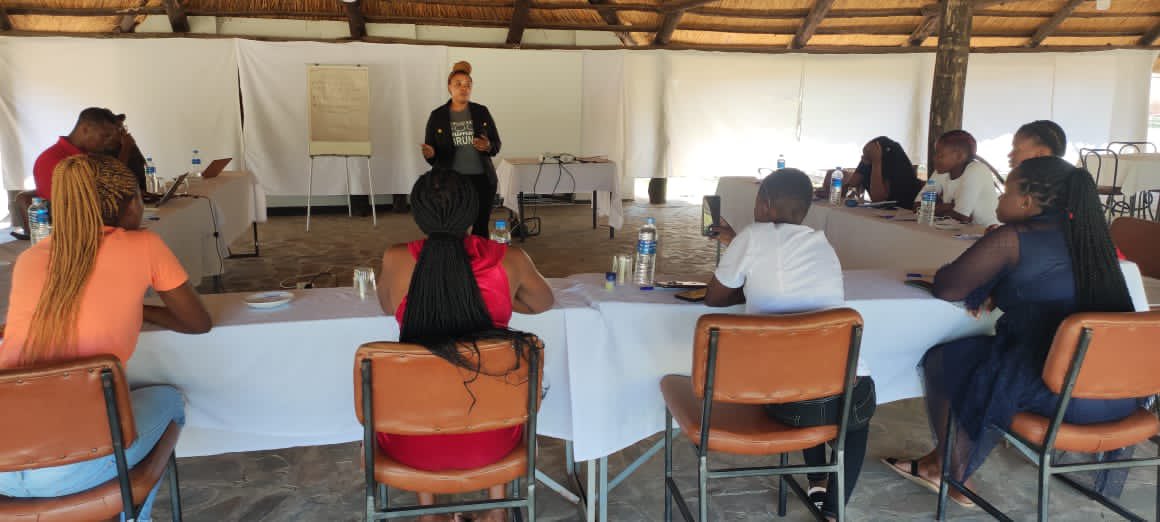 We The Future is holding its second training with adolescents and young women from Matabeleland North and South. The 3 day training will focus on Digital security, podcasting, fact checking and citizen journalism.  

#Asakhe <a href="/noza10/">#umama wamaGodonga - Nozi Bhebhe</a> <a href="/ndwandweb/">Bhekizulu Tshuma</a> <a href="/Nkanyyso/">Makhosi</a>