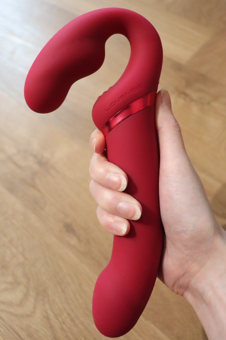 The new @Lovense Lapis, the vibrations on the new toy are so amazing, this strapless strapon is perfect<a class="tags" target="_blank" title="On Twitter" href="/?out=eyJ0eXAiOiJKV1QiLCJhbGciOiJIUzUxMiJ9.eyJpYXQiOjE3MjE4NDc1NzAsImlzcyI6InR3cG9ybnN0YXJzLmNvbSIsIm5iZiI6MTcyMTg0NzU3MCwiZXhwIjoxNzUzMzgzNTcwLCJyZWRpcmVjdF91cmwiOiJodHRwczovL3R3aXR0ZXIuY29tL0xvdmVuc2UifQ.cBVOnWOEBVam8eB-3G1yDkJRGOj28QRrFzokjVOen4qLC534hAFDPCEyZSFI3F5v98ogPWC8DSqIVJtXZ5XDRQ">@Lovense</a><a href="/tag/lovensesummertoys"class="tags"><span>#lovensesummertoys</span></a>