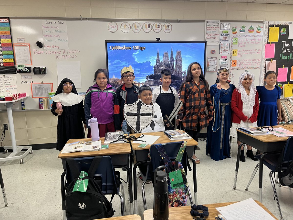 Sandy Solis tweet media