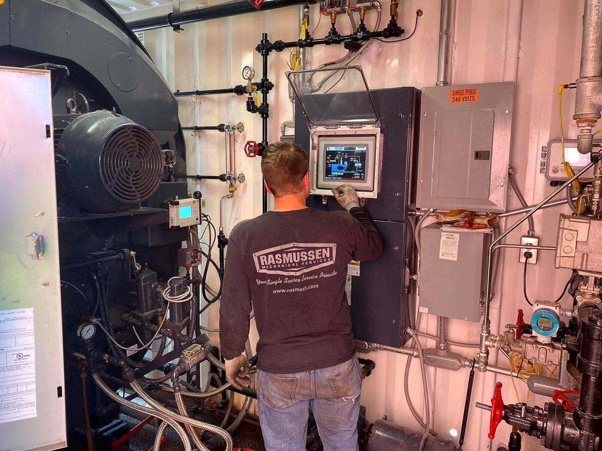 RasMech's tweet image. Test firing day for the portable boiler room. #mobileboilers #testfire #remoteserviceshop