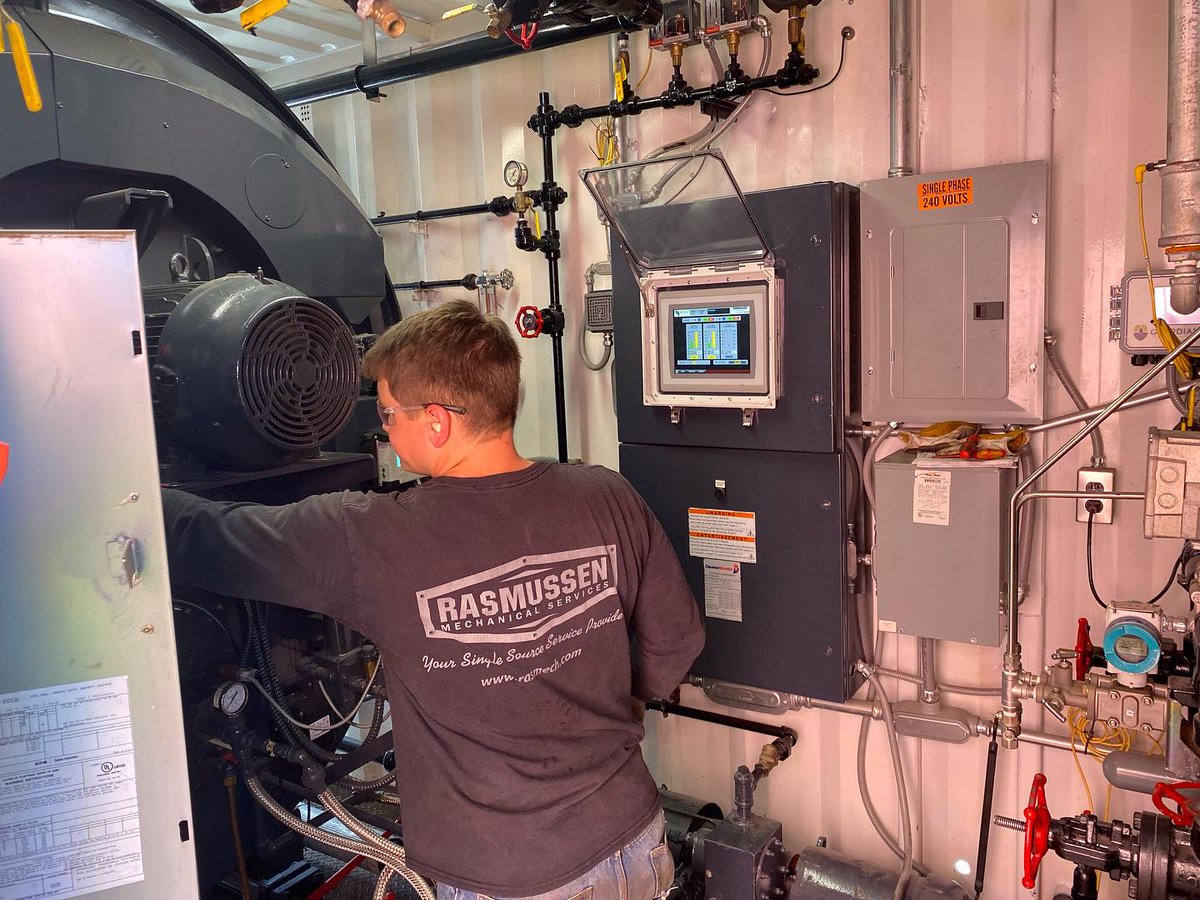 RasMech's tweet image. Test firing day for the portable boiler room. #mobileboilers #testfire #remoteserviceshop