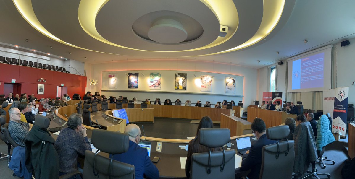 📣 Ouverture de la 5ème rencontre territoriale de la <a href="/CRdSNVA/">Conférence Régionale du Sport Nouvelle-Aquitaine</a> dans le département de la <a href="/charente/">Charente</a>. Une quarantaine d’acteurs sont présents pour échanger sur le sport de demain à travers plusieurs thématiques.