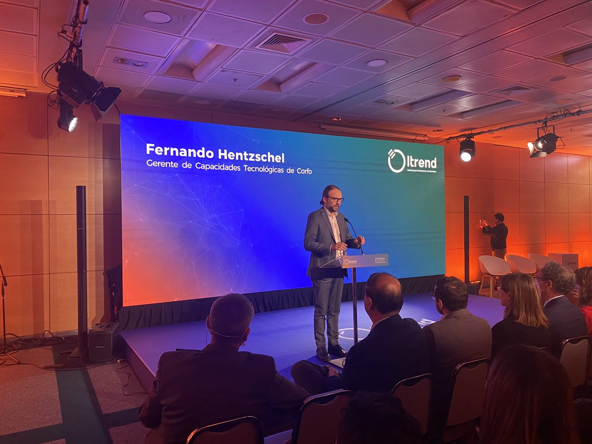 Ahora Fernando Hentzschel, Gerente de Capacidades Tecnológicas de Corfo “Los incendios tienen un impacto gigante. Cómo prepararnos frente a eso y aprender de otras experiencias es lo que nos permite este espacio” #chileresiliente