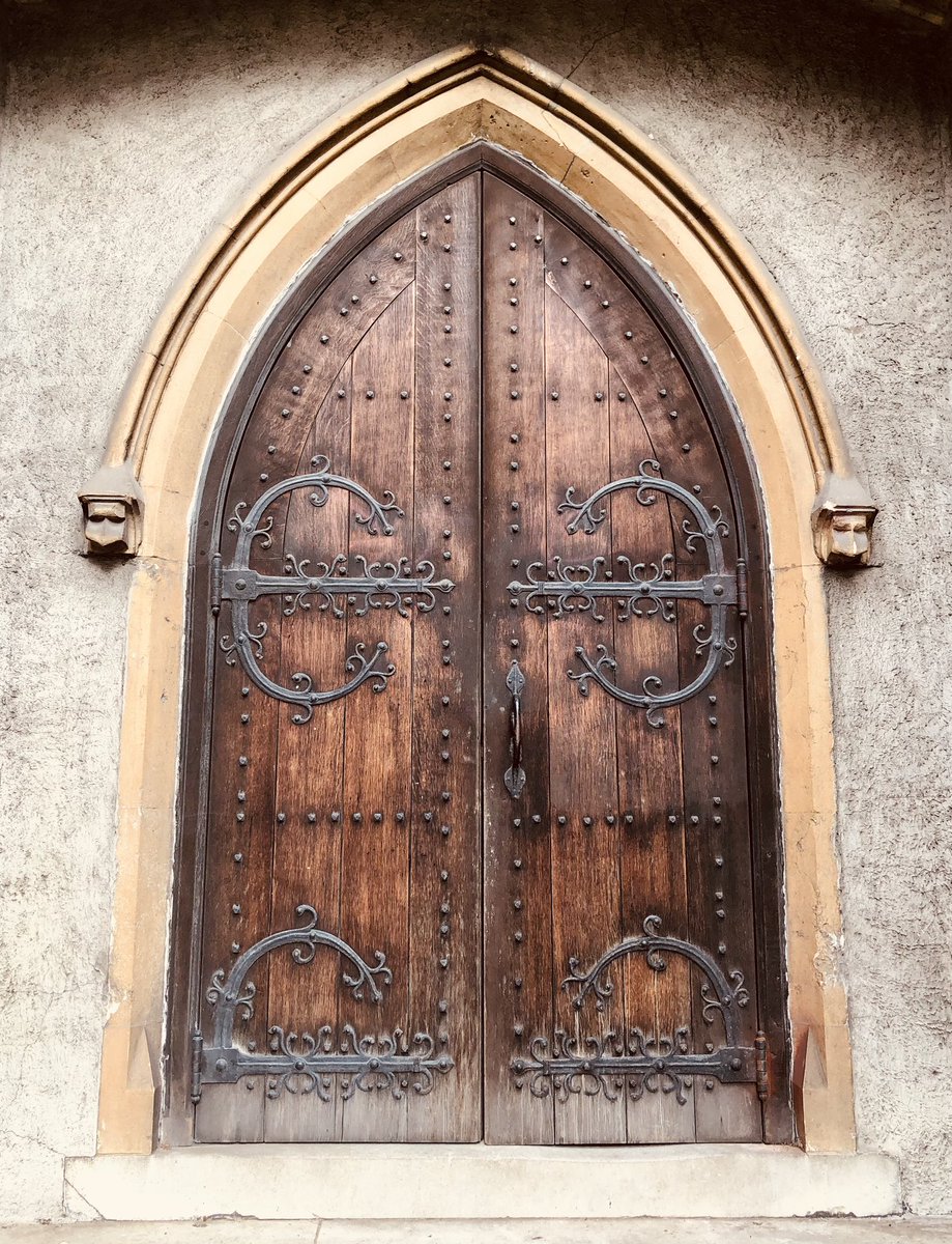simoit's tweet image. Love a good hinge and this one is no exception 
#Leytonstone #StJohns #old #hinge #church
