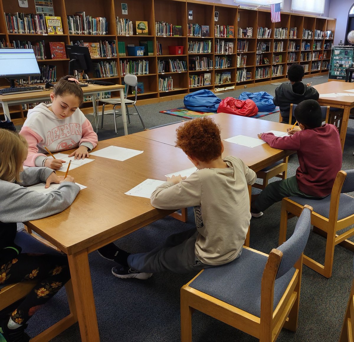 Kingswood_Media's tweet photo. Such focus and creativity from Ms. McGuyer's 3rd graders during our #TeachGraphixWeek lesson! Our @Kingswoodbuzz students ❤️ graphic novels, and YES, they "count" as reading! @ScholasticEdu @GraphixBooks https://t.co/b3M8pWBjHg