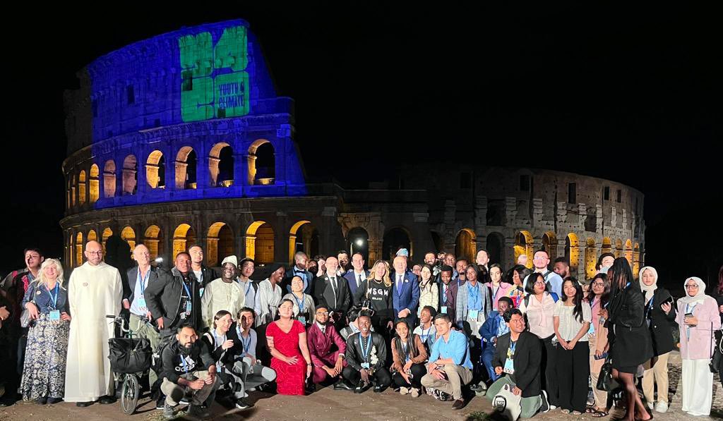 Grateful for an unforgettable time in Rome! 🇮🇹 Congrats to the awardees conceptualizing or pushing innovative solutions for our planet 🌍. Always inspired by Psalm 9:1. How are you playing your part for the climate?

Chao!

#Youth4Climate