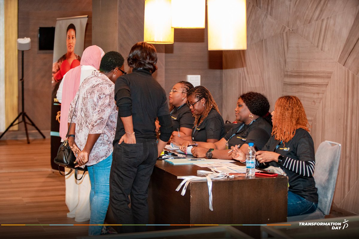 refletconsultin's tweet photo. La Transformation Day 4 fut incroyable ! Grâce à Mme @JeanneZeze , les participants ont découvert leur potentiel, brisé leurs croyances limitantes. Une journée de transformation intense organisée de bout en bout par notre expertise en #événementiel.
#TransformationDay https://t.co/iZo53TVQQ1