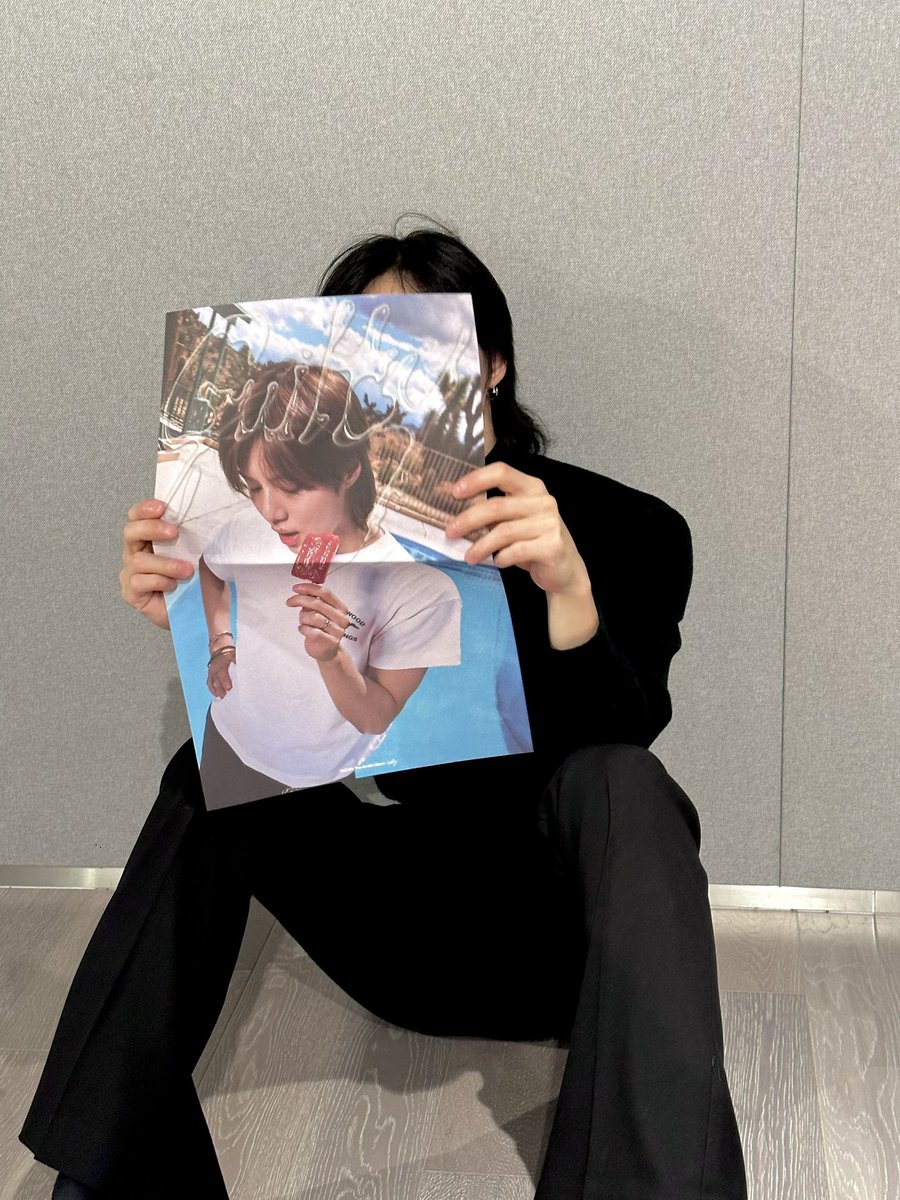 SHINee's tweet photo. 📸 Say ‘Guilty’

〖Guilty - The 4th Mini Album〗
➫ 2023.10.30 6PM KST

#TAEMIN #태민 #SHINee #샤이니
#Guilty #TAEMIN_Guilty
#Guilty_Paper https://t.co/2iXg2NxfCb