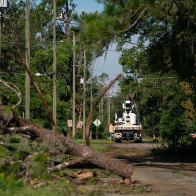 MichelleH_PR's tweet photo. Climate change is a fiscal disaster for local governments. A new study of Florida’s vulnerability to climate change finds that flooding directly threatens many local tax bases. Great article. https://t.co/QEplGKCjev https://t.co/HiVTB32MfX