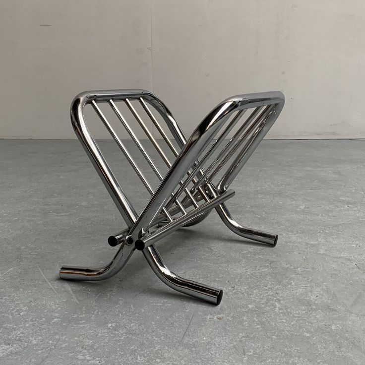 designdocument's tweet photo. Chrome Folding Magazine Rack (1970s) 🩶📓 https://t.co/By8ViKRYxT