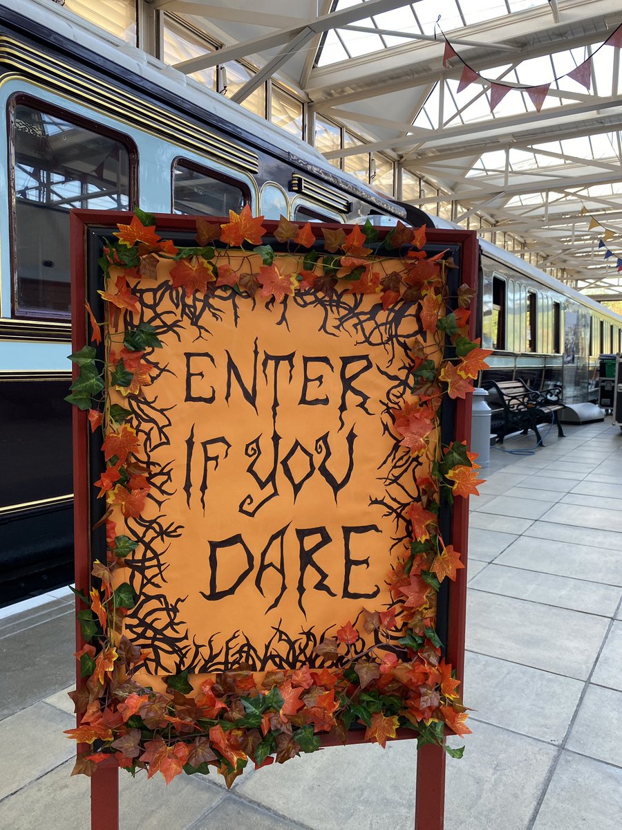 BucksRailCentre's tweet photo. It’s our Halloween Spooktacular this weekend! Watch a play, take a train ride with Dracula and complete the activity sheet! Visit https://t.co/Aa7gCx7aPt for more details #Halloween #aylesbury #Dracula #Halloween2023 #spookytrain #quainton #visitbucks https://t.co/DzASh5ESzV
