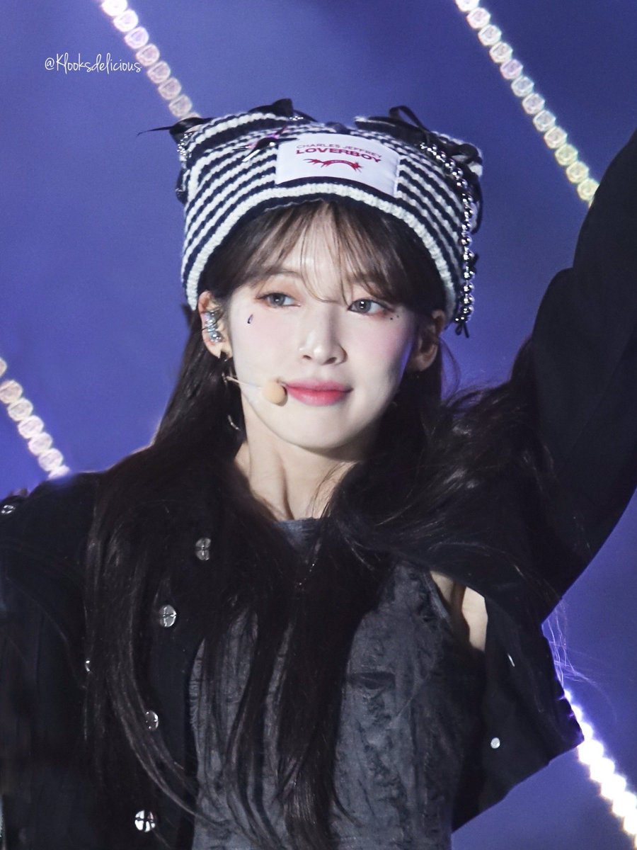 🐈‍⬛

>231021 부산 BOF
#아린 #ARIN 
#오마이걸 #OHMYGIRL