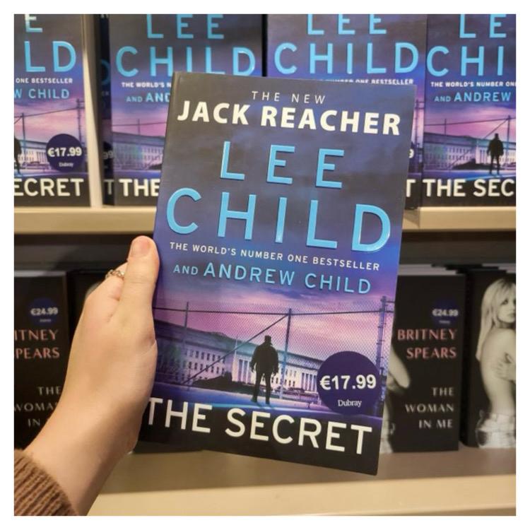 #OutNow The gripping new #JackReacher thriller from the #1 New York Times bestselling authors Lee Child and Andrew Child. Find this in our shops and online. #TheSecret dubraybooks.ie/product/secret…