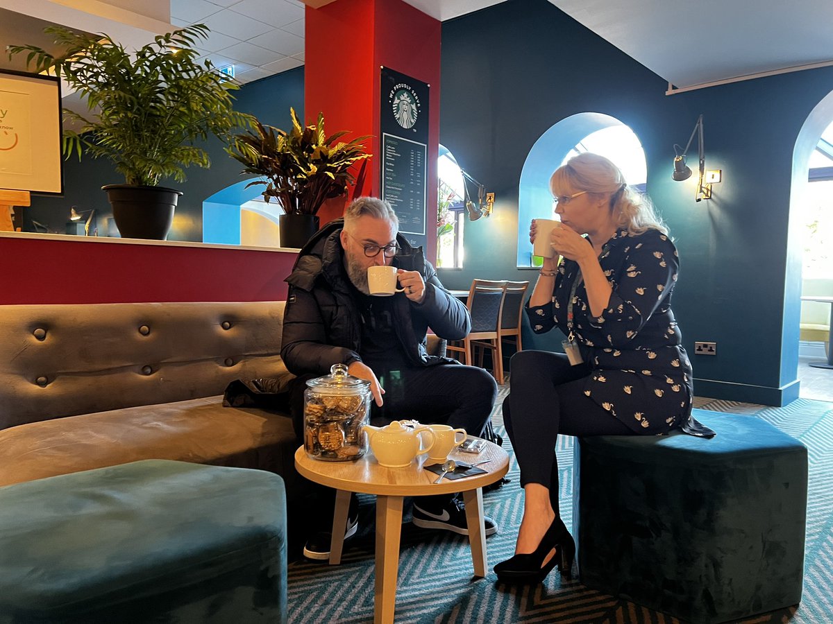 MrSteThompson's tweet image. Is it #TeaWithSte or #NatterWithNat
Today BIGDaddyDigital are coaching on short form brand awareness video content with a certain Hotel group! 🤫
#ShortFormContent #brandawareness #PersonalBranding