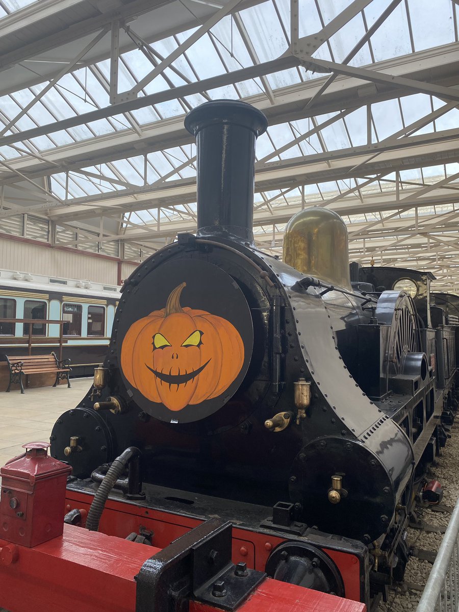 It’s beginning to look a lot like… Halloween!! Visit bucksrailcentre.org for details and bookings #Halloween2023