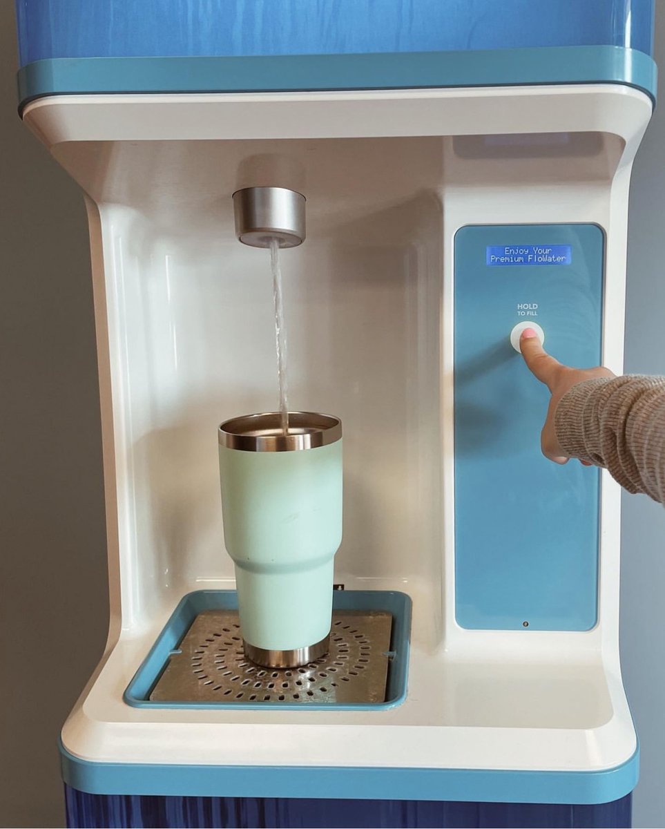flowateruae's tweet photo. #REPOST
Drinking Flowater at #home ensures that you are drinking healthy, pure water while contributing to a #healthier planet.

#flowateruae #drinkingwater #stayhydrated #waterpurifier #savetheplanet #dubai #نيلوه https://t.co/wlwvgSEHir