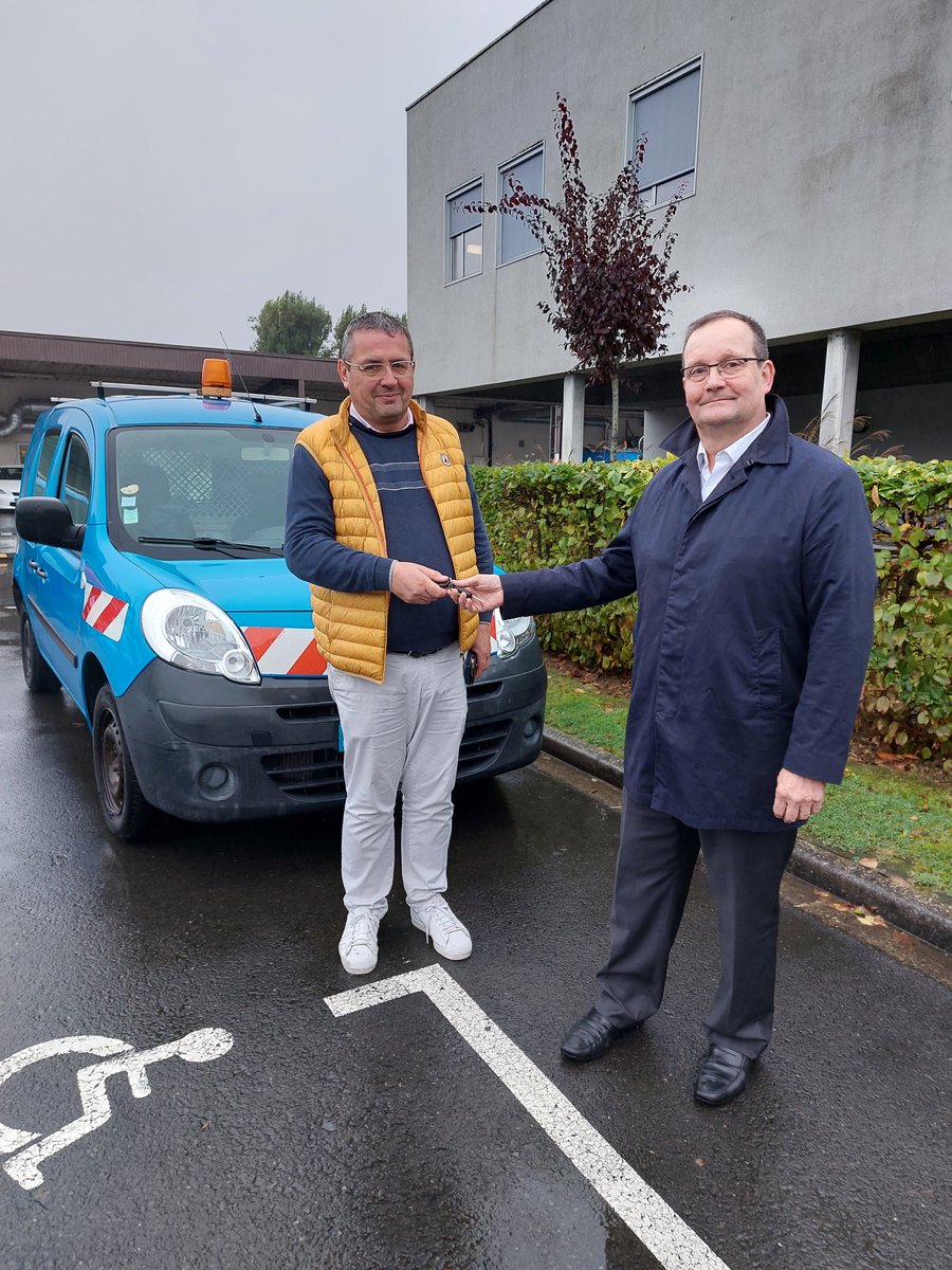 Dans nos locaux de Marly, <a href="/Enedis/">Enedis</a> a fait don de l’un de ses 🚗à l'#association Arpège Insertion. Il sera remis prochainement à un auto-entrepreneur. #emploi #insertion