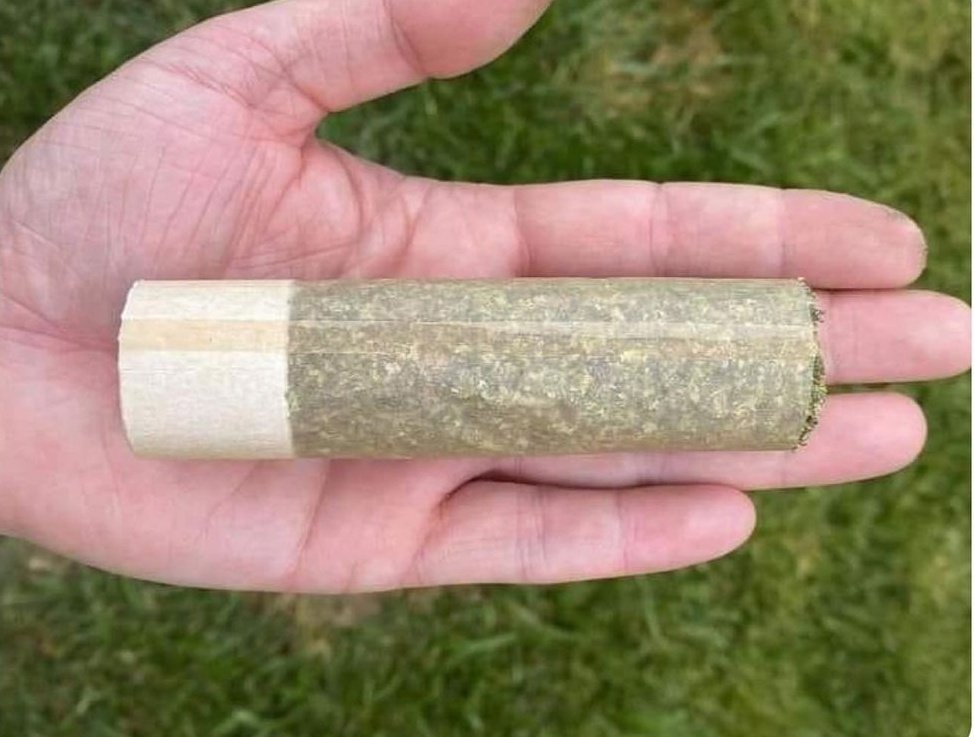 -Queria só um fino.
O fino: