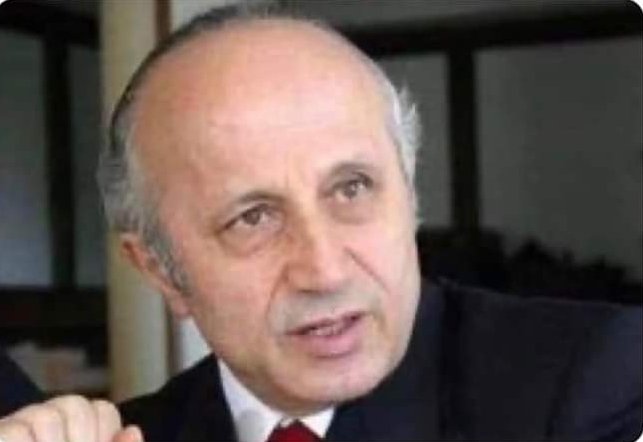 “Sizi Allah ile aldatmaya çalışanlara kanmayın. Dinin sembolü sarık, sakal, cübbe veya türban değil; Ahlak, Adalet, Akıl ve İlimdir.”
Nurlar içinde uyusun Yaşar Nuri Öztürk...