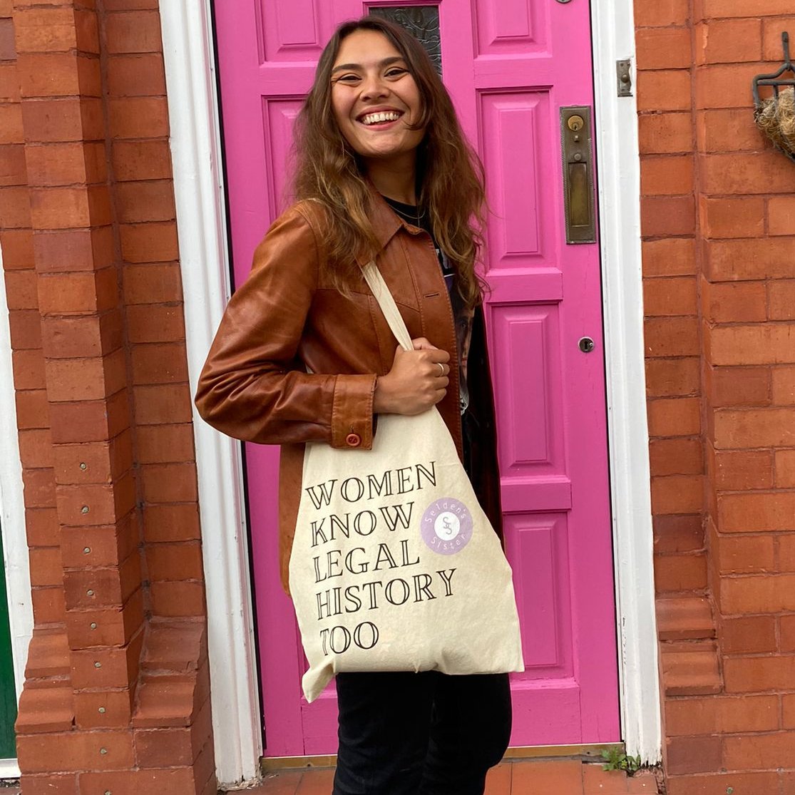 DO YOU WANT A #WOMENKNOWLEGALHISTORYTOO TOTE BAG? OF COURSE YOU DO. Register for @SeldensSister's networking event on the 8th December, where we will be exchanging totes for donations to @womensaid Sign up here: ticketsource.co.uk/whats-on/liver…