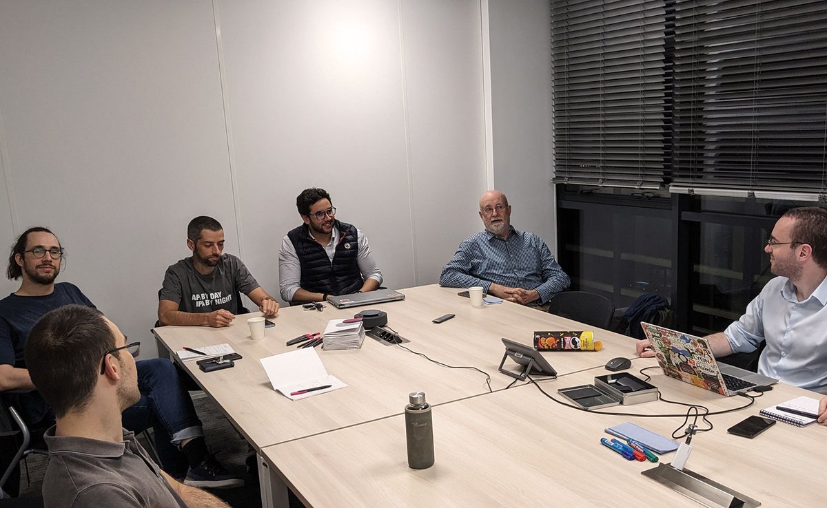 SullyGroup's tweet photo. 📣Jeudi 19 octobre, a eu lieu le MeetUp #MobPrograming organisé par #SoftwareCraftersLyon chez #SullyGroup
Un grand merci à Software Crafters, @WoodyZuill, Karim, Aurélien & tous les participants
#DigitalServices #ITAgility #MeetupinLyon https://t.co/jGTKMjsNdj