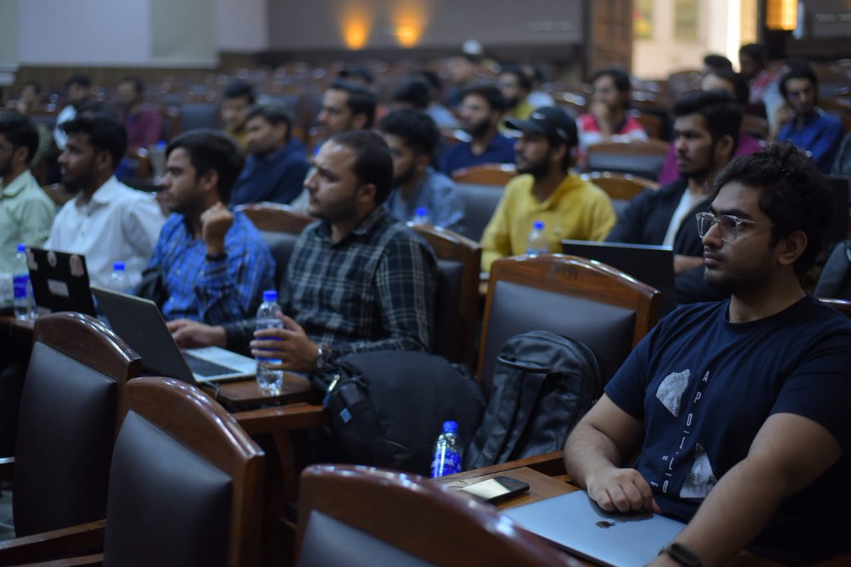 IgniteNTF's tweet photo. (f)📸 Dive into the Digital Transformation at KICS, UET Lahore! 🚀Witness the incredible learning journey unfolding at the #DigitalPakistan #CybersecurityHackathon2023 Hands-on Training Workshop!💡#LahoreWorkshop #MOITT #Ignite #Hackathon2023 #UETLahore #Cybersecurity https://t.co/imwcGa1elU