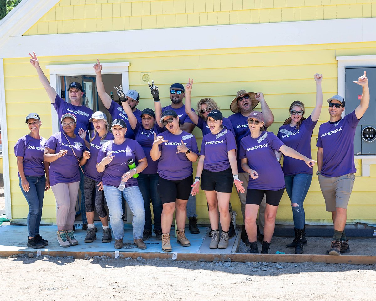 Throughout the @MLB season, significant on-field milestones have unlocked donations from @loanDepot to Habitat. In addition to these donations that will fund new Habitat construction and home repair, loanDepot employees have volunteered with local Habitat builds across the U.S.