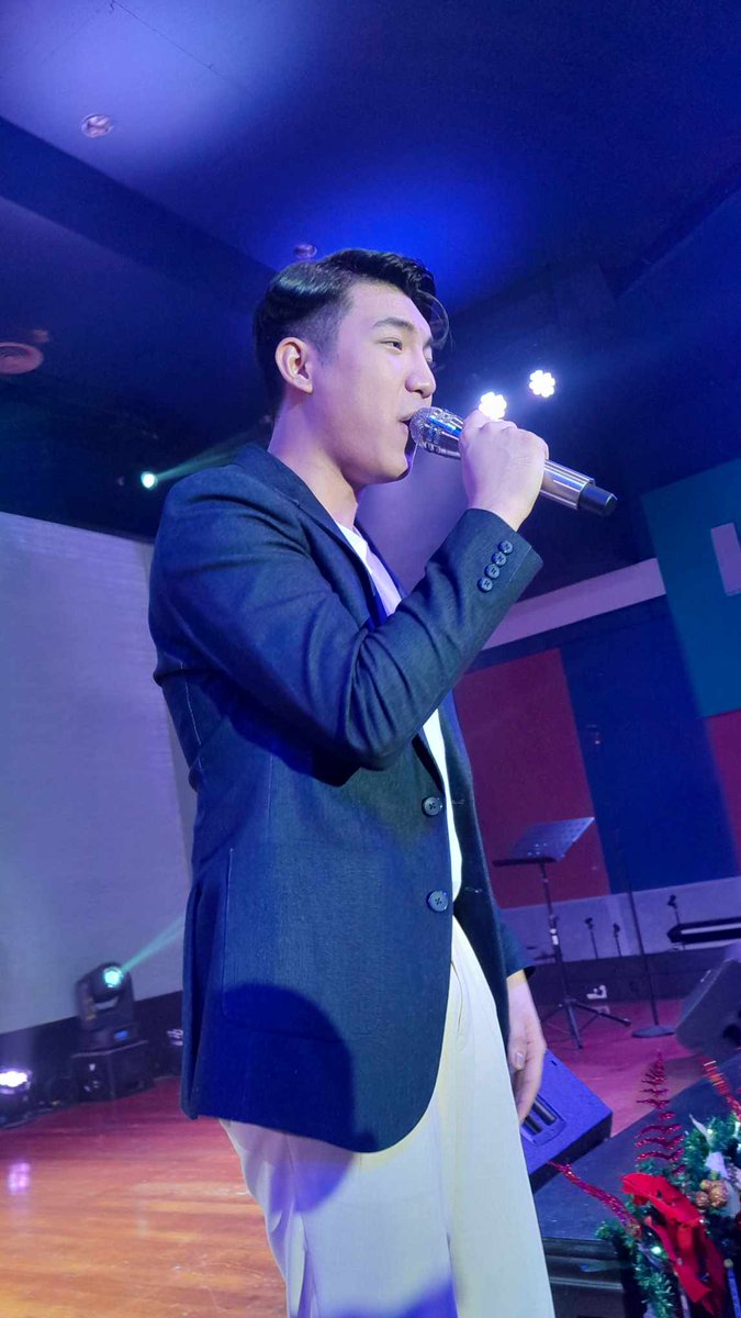 iLoveDarren_24's tweet photo. Ang fresh at gwapo naman!! 

NI XING DE STEPHEN 
#CBMLInterrogation
#CBMLOnIWantTfcEP9
#DARREN @Espanto2001
DARREN AT OCTOBESTIVAL

📷 Monina https://t.co/TkNvfMOw4O