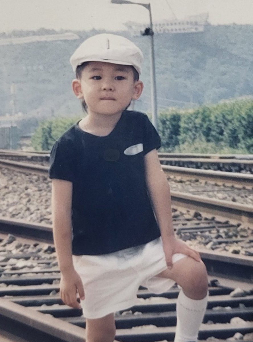 tinkswonu's tweet photo. NEW BABY PICTURES OF WONWOO 😭 https://t.co/qmB8J5J0H5