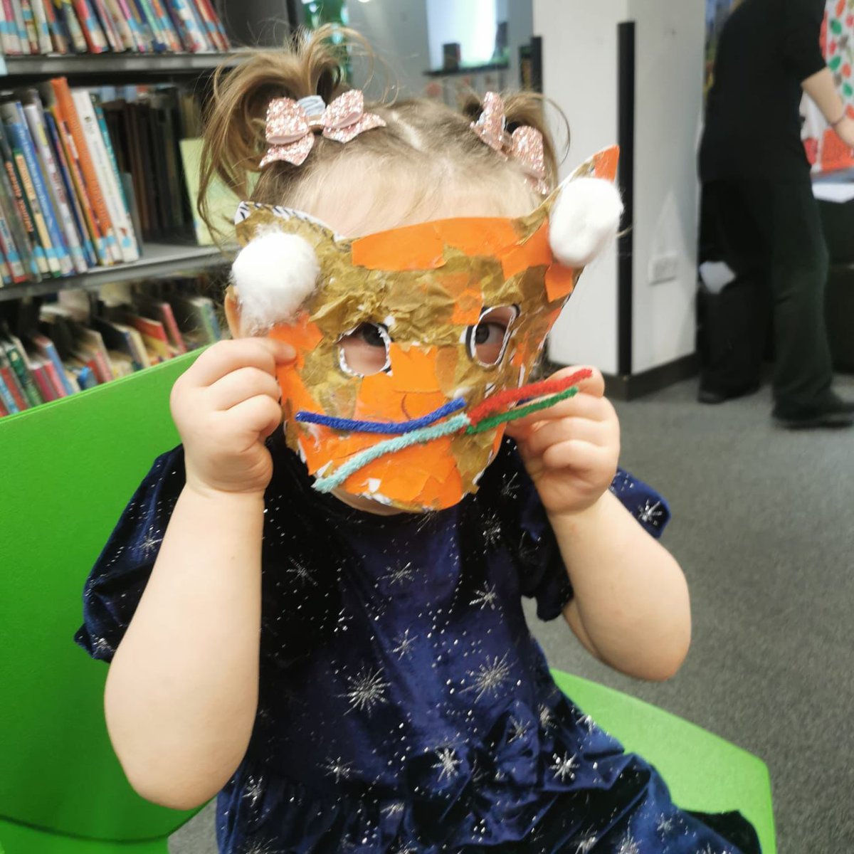 WiganLibraries's tweet photo. Thank you to all the families who attended Wigan library's Halloween Storytime & Craft session yesterday. It looks like you all had a scarily fun time 😀👻🧙♀️
#Halloweencrafts
#storytime
#Octoberholidays https://t.co/osQAZtAtVl
