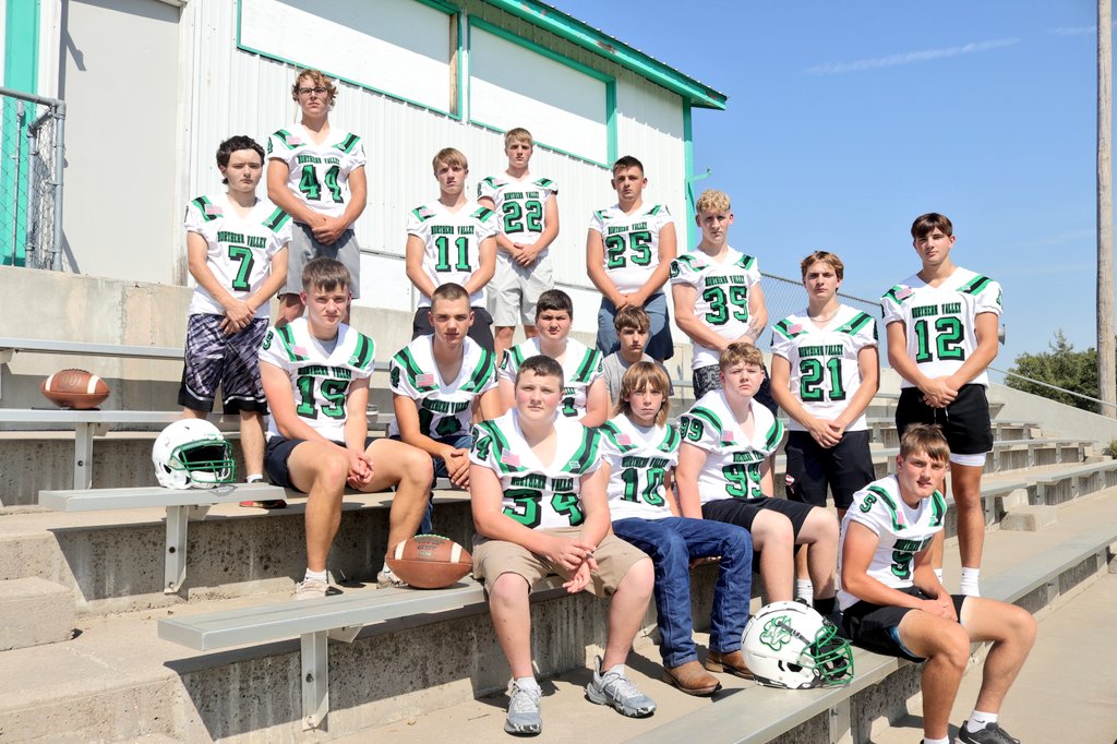 Team of the week!!! @NVhuskies 
These guys are ready for playoffs!! #epicfootballcamps #FridayNightLights Sponsored by <a href="/GameOne_USA/">Game One</a> 🏈🏆👍