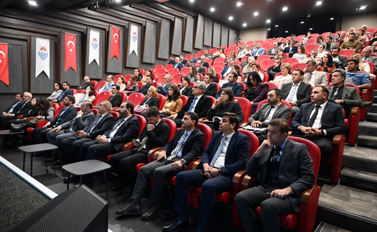 Sürdürülebilir Şehir Yalova Haftası

Programlarımıza İklim Değişikliği Eylem Planı'mızın tanıtım toplantısıyla başladık.