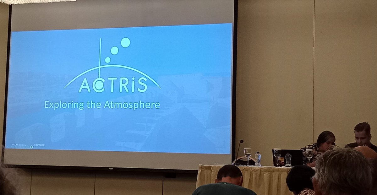 CeamFundacion's tweet photo. @amaliaceam CEO of @CeamFundacion and @Mila_Rodenas 👩‍🔬at @euphore_ceam are attending #ActrisWeek in #Heraklion 🇬🇷updating about the most recent and ongoing @ACTRISRI progress and challenges #WeAreACTRIS #ACTRIScommunity https://t.co/LsecfUdUXq