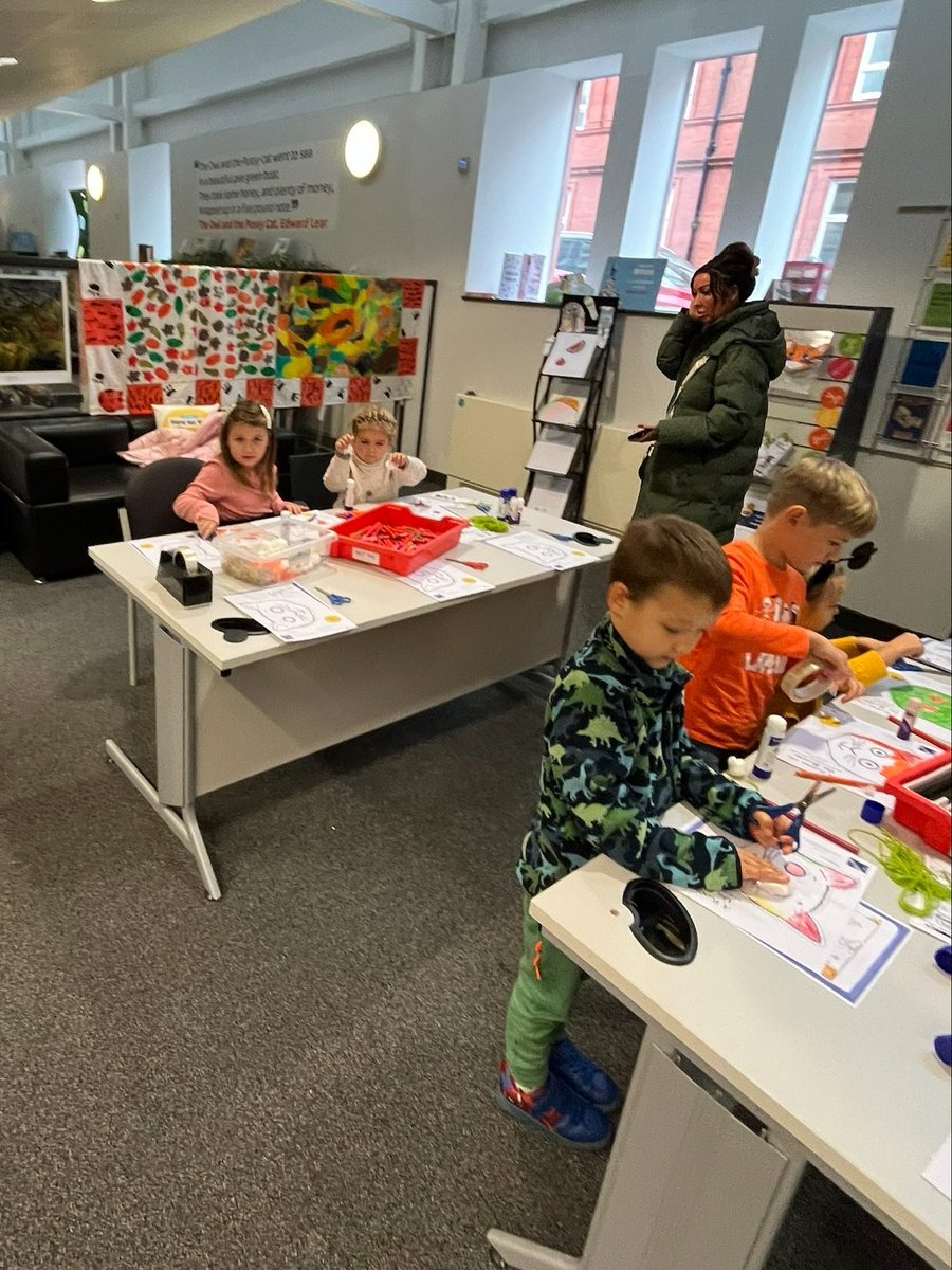 WiganLibraries's tweet photo. Thank you to all the families who attended Wigan library's Halloween Storytime & Craft session yesterday. It looks like you all had a scarily fun time 😀👻🧙♀️
#Halloweencrafts
#storytime
#Octoberholidays https://t.co/osQAZtAtVl