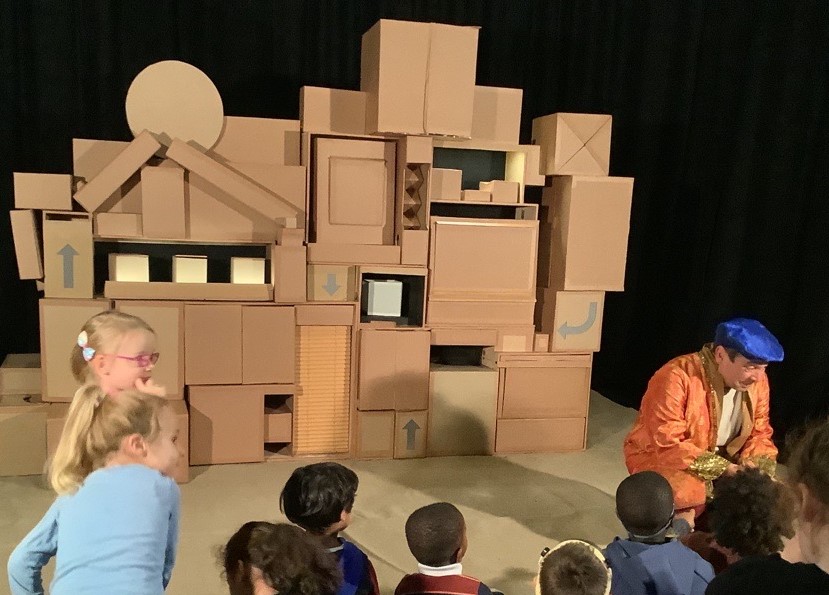 CViewNursery's tweet photo. We all enjoyed Boxed Up @WHALE_Arts and even got to meet one of the box puppets after the show! @StoriesUntoldUK @CanalViewPSEdin #onlyatcanalview https://t.co/1L9ixY1MI9