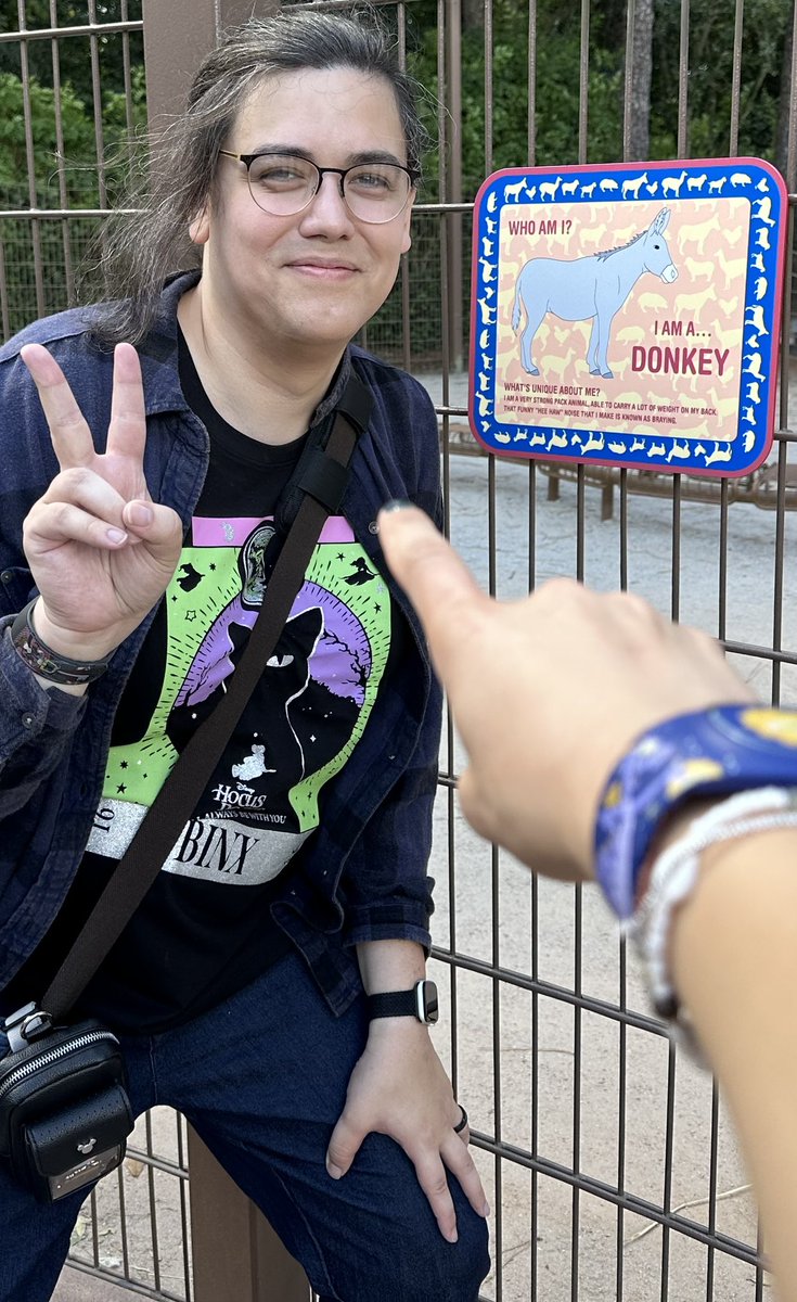 Huh I wonder who that sign is about