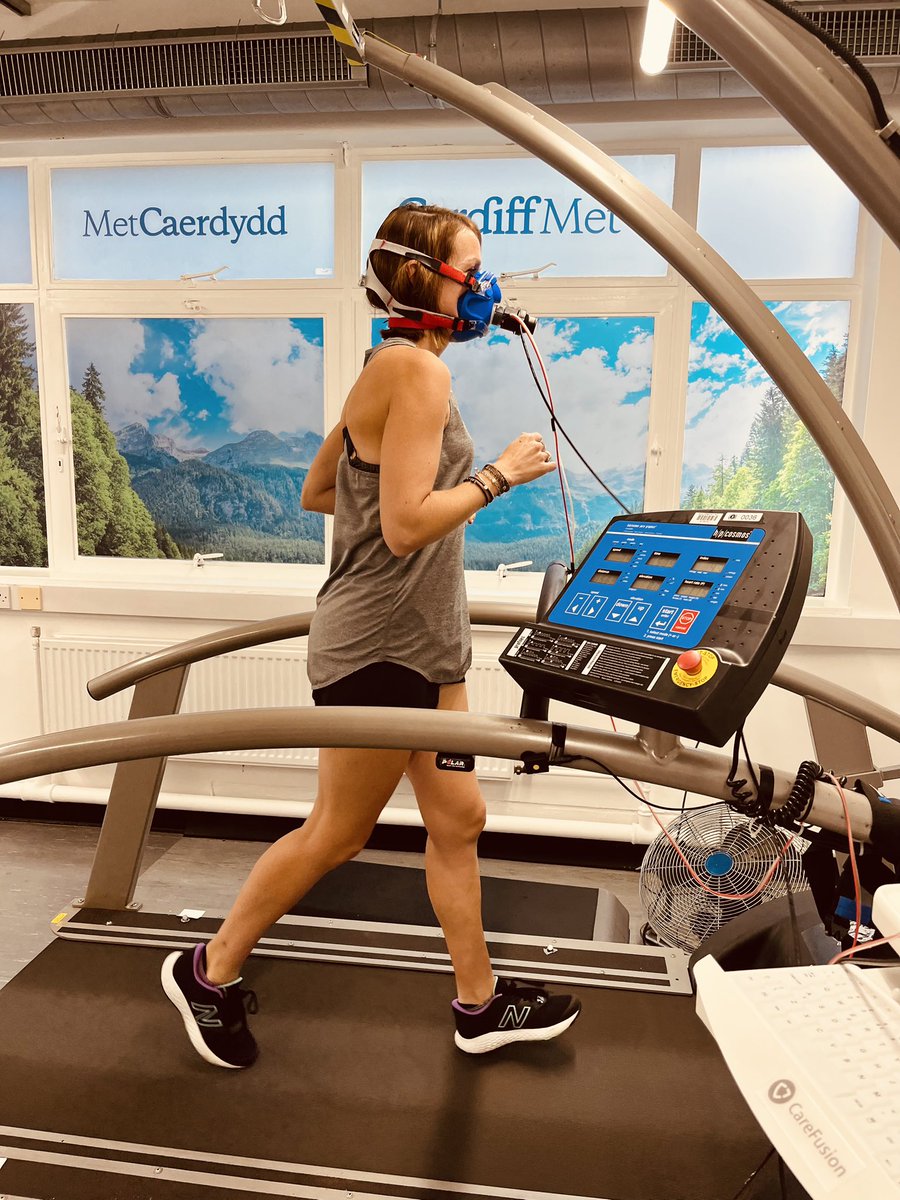 LisaWhittaker02's tweet photo. Such an interesting morning taking part in research about female runners (probably closest I’ll get to feeling like an athlete 😂) #runningchat https://t.co/Int0tpXlvH