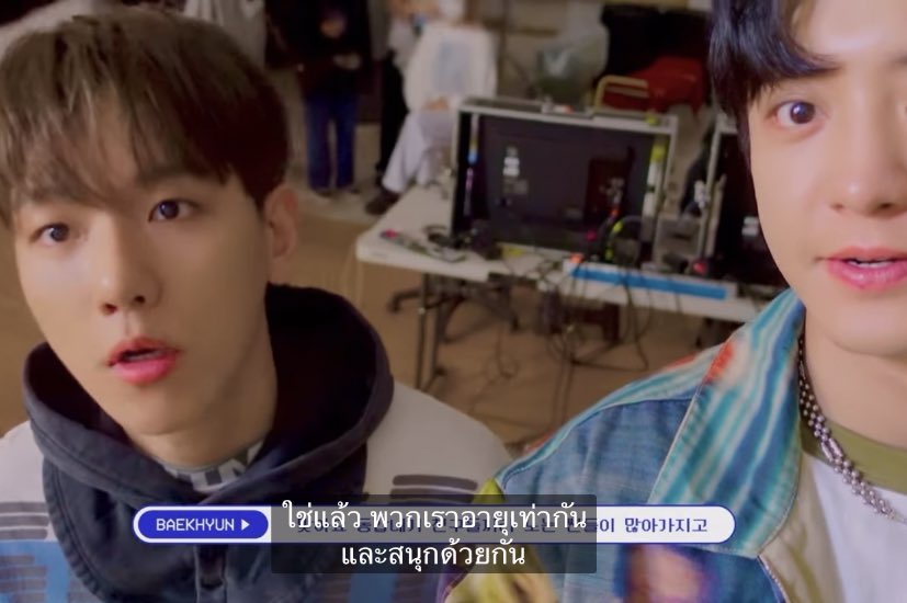 SPARK_61's tweet photo. แบคฮยอนตัวเล็กมากกกกกกกกกกก เมื่ออยู่ข้างชานยอล 🥲🥹🥺 https://t.co/j9mQdLlYOH