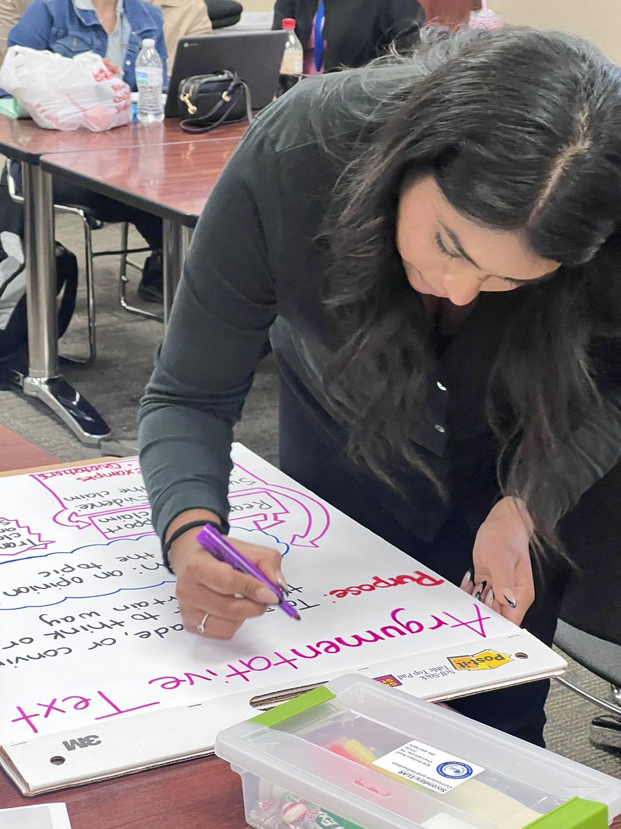 🎊 Our 6th and 7th grade teachers were able to internalize Unit 2, differentiate for diverse student pops, plan and hold at-bats for lesson execution yesterday at our #ELARAcademies! 📝👩🏻‍🏫💻 #WeAreChannelview #MeetingALLStudentsNeeds #LiteracyForAll 🍂🎃