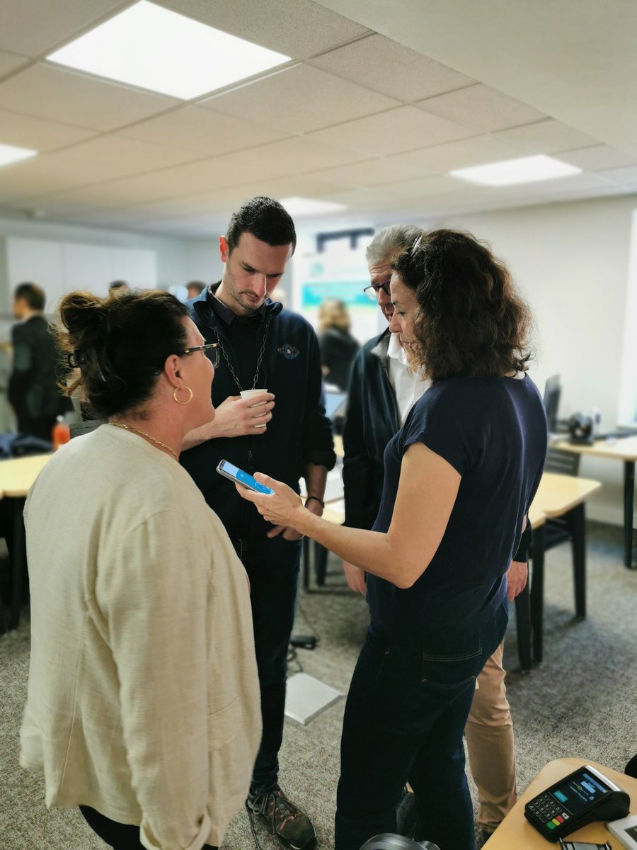 CMinicillo's tweet photo. Ce matin dans l'agence Crédit Agricole Centre-Est de Bourgoin Chateau, nous avons organisé une rencontre avec l'association de commerçants "Passion Commerces" en présence des élus, chefs d'entreprises, partenaires et collaborateurs. Pour découvrir la gamme monétique Up2pay. https://t.co/eUrowR7CDJ