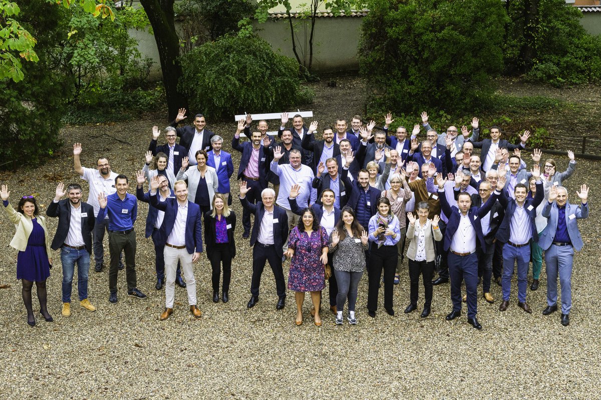 EmmanuelPuvis's tweet photo. Après une 1ère édition réussie en 2022, @Primagaz_France réunissait à nouveau l’ensemble de ses partenaires #transporteurs à l’occasion de la 2ème édition des « Awards Transporteurs » à Lyon.  
 @OThebdo @gaz_mobilite @TRM24fr @transportissimo @Gazdaujourdhui #RSE 📣CP⤵️ https://t.co/e2dHxOtEH5