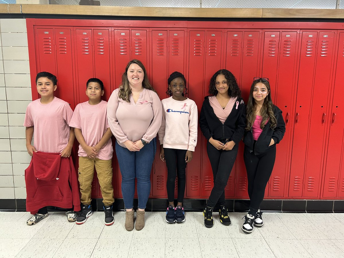 EHMS_STUCO's tweet photo. Check out pictures from last week’s Pink Out for Breast Cancer Awareness at EHMS! 💗🎀 https://t.co/yNw8hQOAve